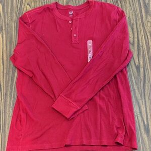 GAP Men's Crimson Long Sleeve Henley